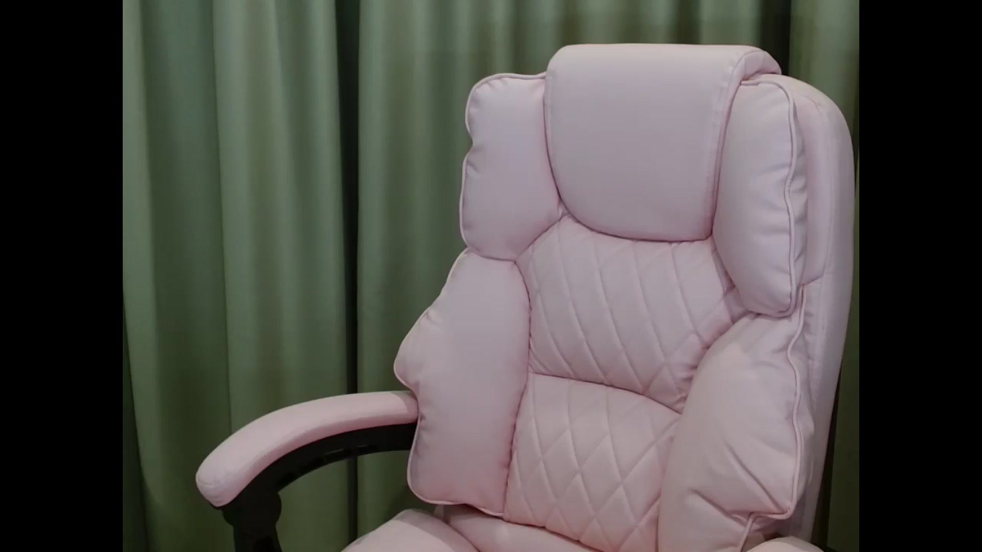 Gallery image thumbnail from Miss_Sylvia's myfreecams stream on, 03/25/2025, 18:50 image 18 of 20