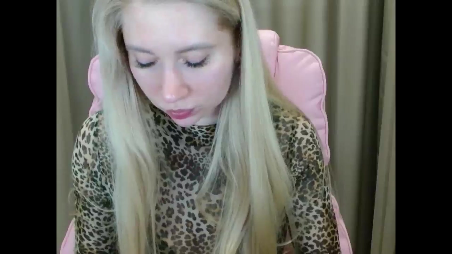 Gallery image thumbnail from Miss_Sylvia's myfreecams stream on, 03/26/2025, 22:16 image 10 of 20