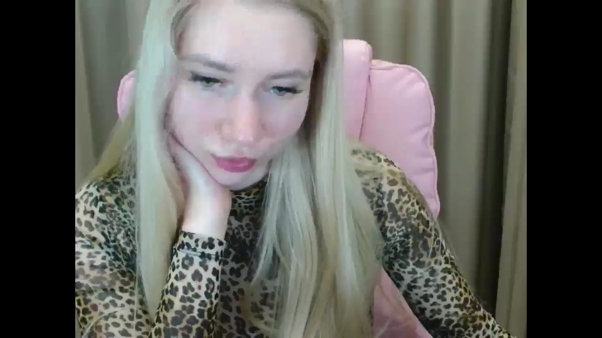 Gallery image thumbnail from Miss_Sylvia's myfreecams stream on, 03/26/2025, 22:16 image 11 of 20