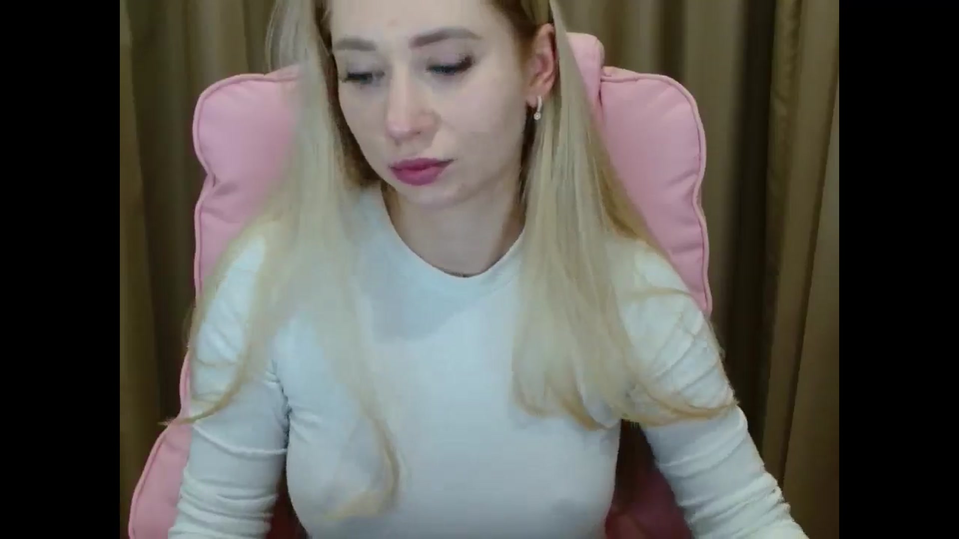 Gallery image thumbnail from Miss_Sylvia's myfreecams stream on, 03/27/2025, 18:05 image 2 of 20