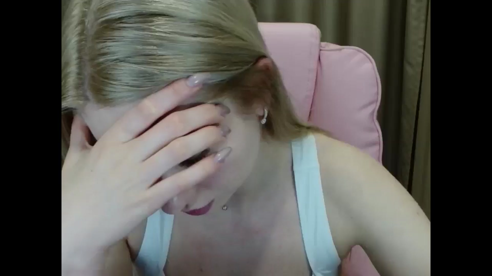 Gallery image thumbnail from Miss_Sylvia's myfreecams stream on, 03/29/2025, 19:27 image 5 of 20