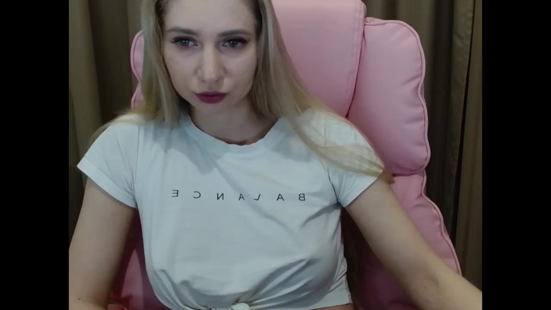 Gallery image thumbnail from Miss_Sylvia's myfreecams stream on, 03/30/2025, 18:29 image 1 of 20
