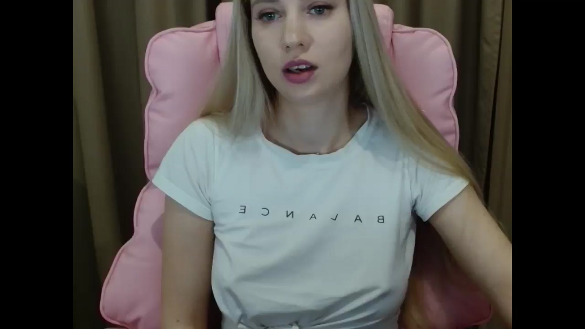 Gallery image thumbnail from Miss_Sylvia's myfreecams stream on, 03/30/2025, 18:29 image 18 of 20
