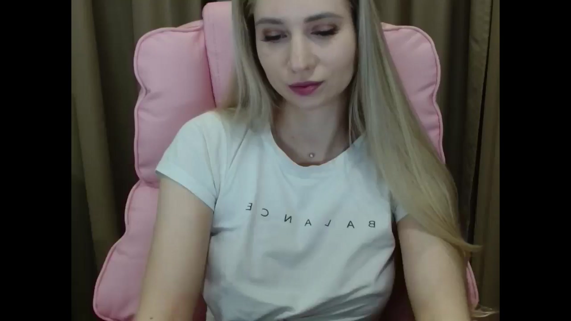 Gallery image thumbnail from Miss_Sylvia's myfreecams stream on, 03/30/2025, 18:29 image 12 of 20