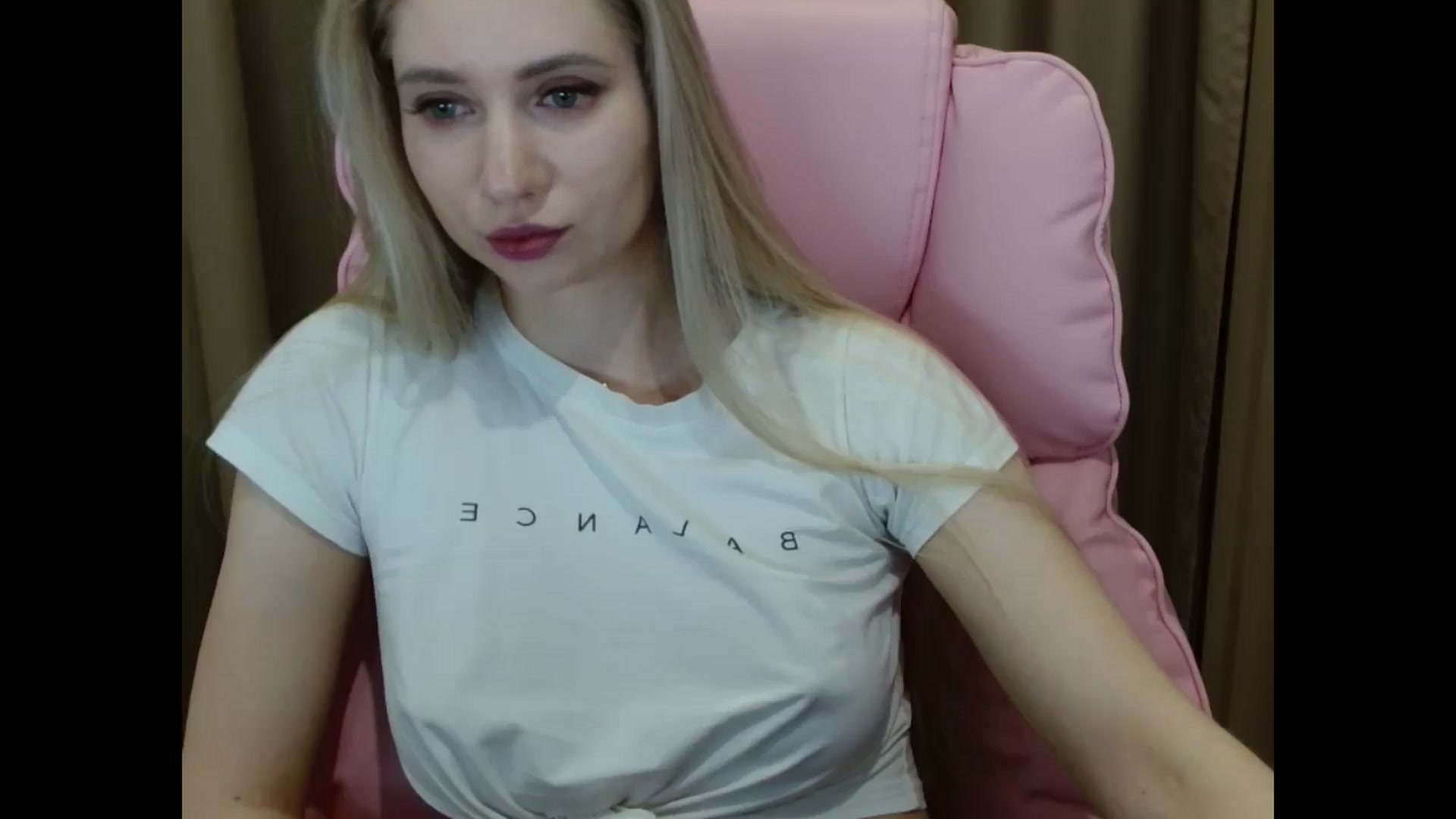 Gallery image thumbnail from Miss_Sylvia's myfreecams stream on, 03/30/2025, 18:29 image 2 of 20