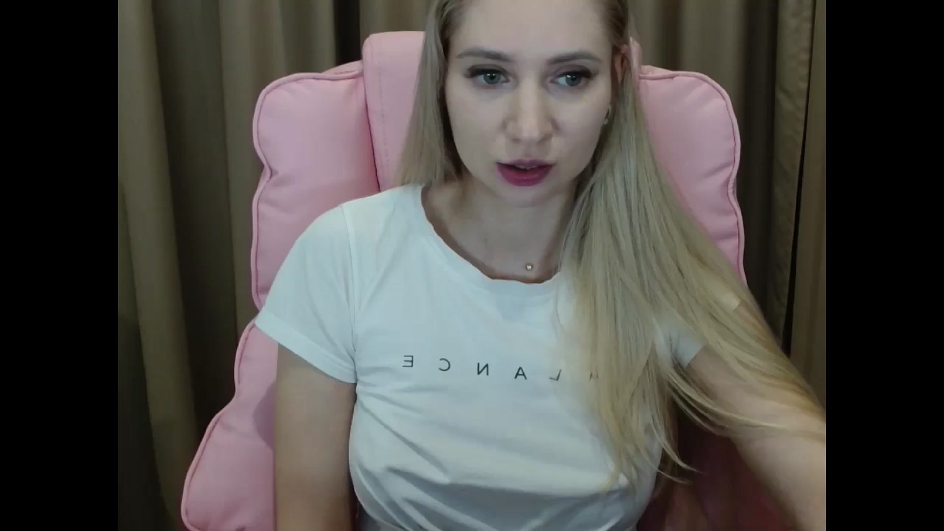 Gallery image thumbnail from Miss_Sylvia's myfreecams stream on, 03/30/2025, 19:29 image 1 of 20