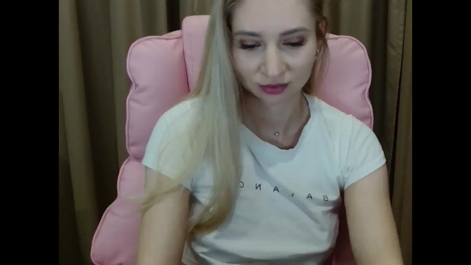 Gallery image thumbnail from Miss_Sylvia's myfreecams stream on, 03/30/2025, 19:29 image 12 of 20
