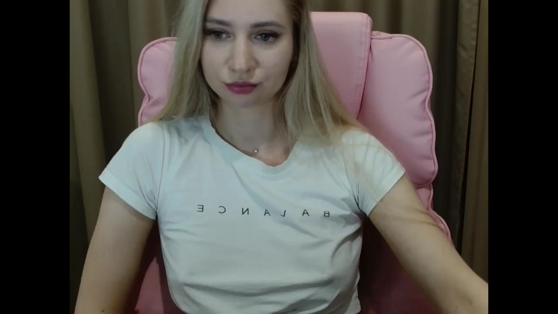 Gallery image thumbnail from Miss_Sylvia's myfreecams stream on, 03/30/2025, 20:02 image 9 of 20