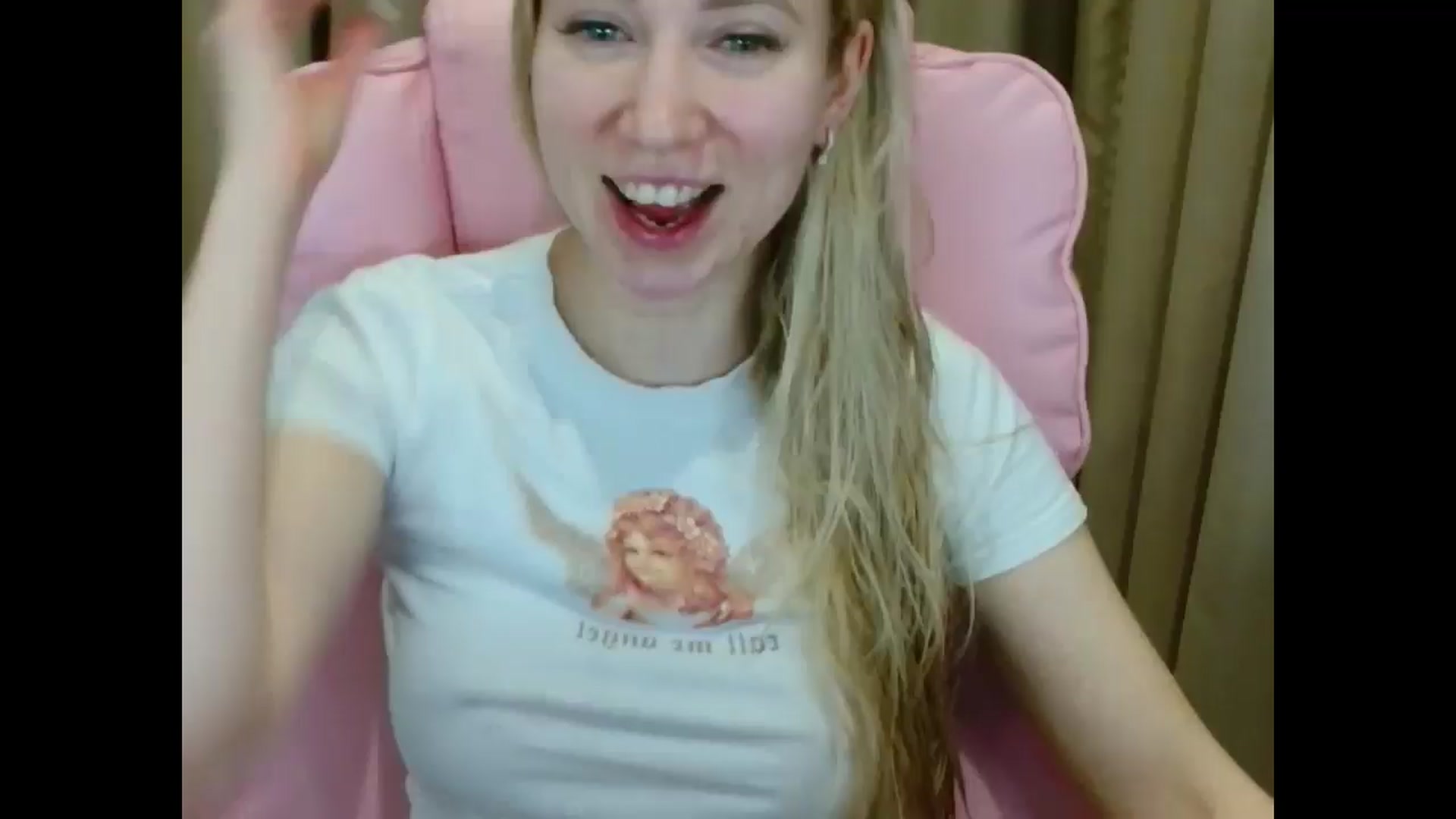 Gallery image thumbnail from Miss_Sylvia's myfreecams stream on, 03/31/2025, 20:57 image 1 of 20