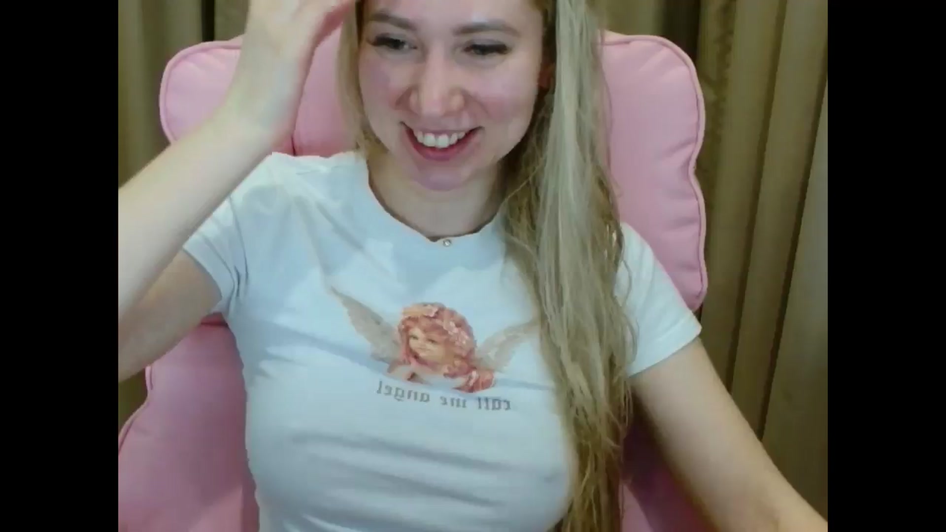 Gallery image thumbnail from Miss_Sylvia's myfreecams stream on, 03/31/2025, 20:57 image 4 of 20