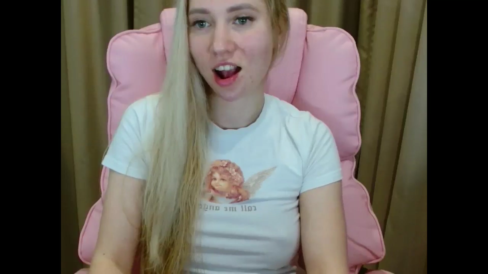 Gallery image thumbnail from Miss_Sylvia's myfreecams stream on, 03/31/2025, 20:57 image 19 of 20