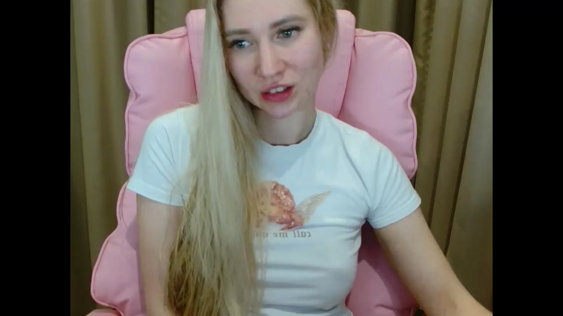 Gallery image thumbnail from Miss_Sylvia's myfreecams stream on, 03/31/2025, 20:57 image 20 of 20