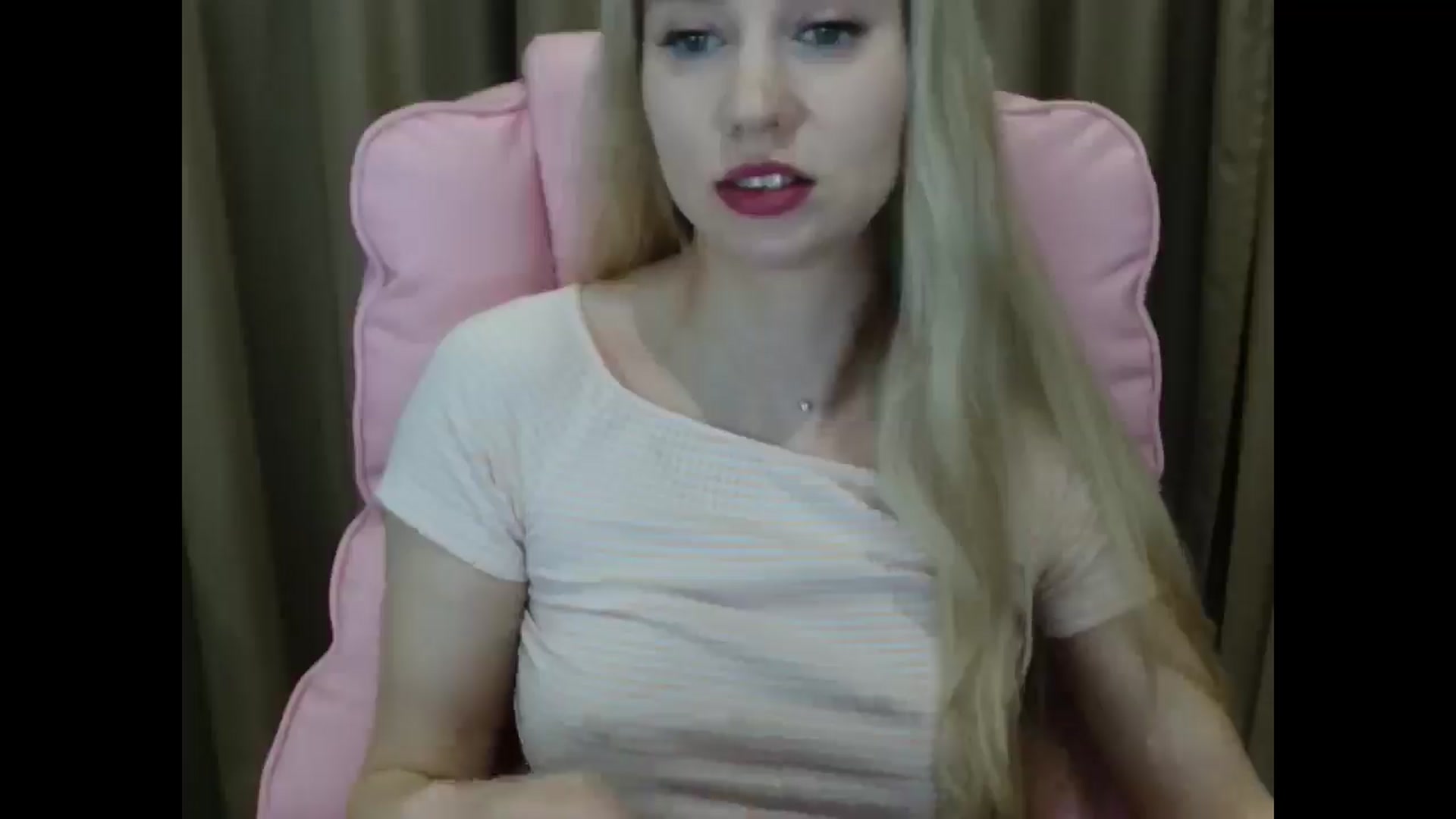 Gallery image thumbnail from Miss_Sylvia's myfreecams stream on, 04/01/2025, 18:42 image 14 of 20