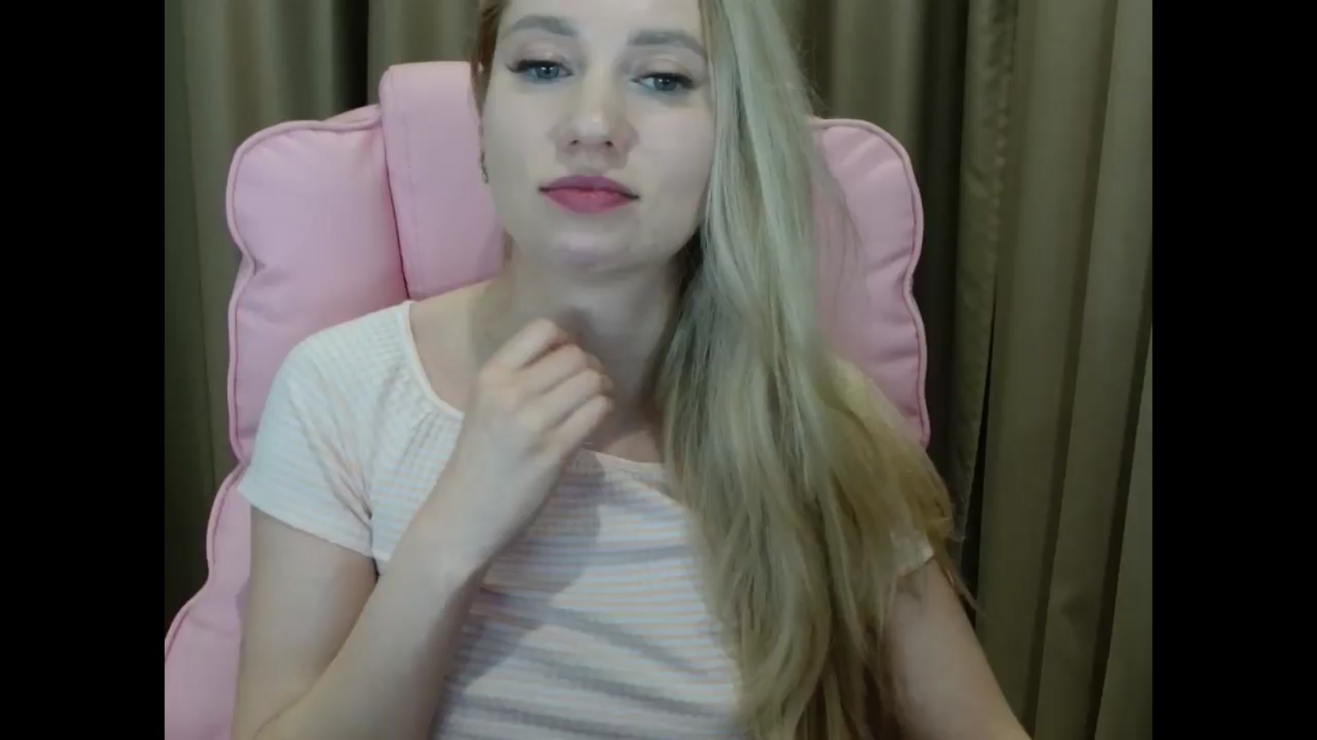 Gallery image thumbnail from Miss_Sylvia's myfreecams stream on, 04/01/2025, 20:26 image 20 of 20