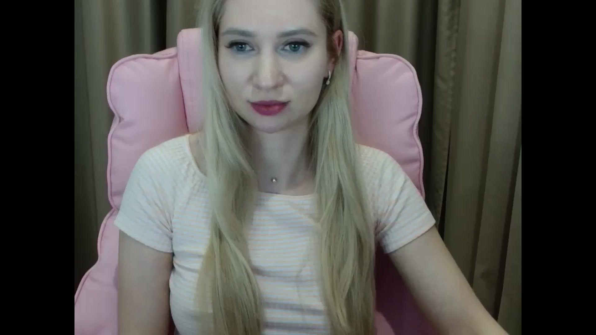 Gallery image thumbnail from Miss_Sylvia's myfreecams stream on, 04/01/2025, 20:26 image 8 of 20