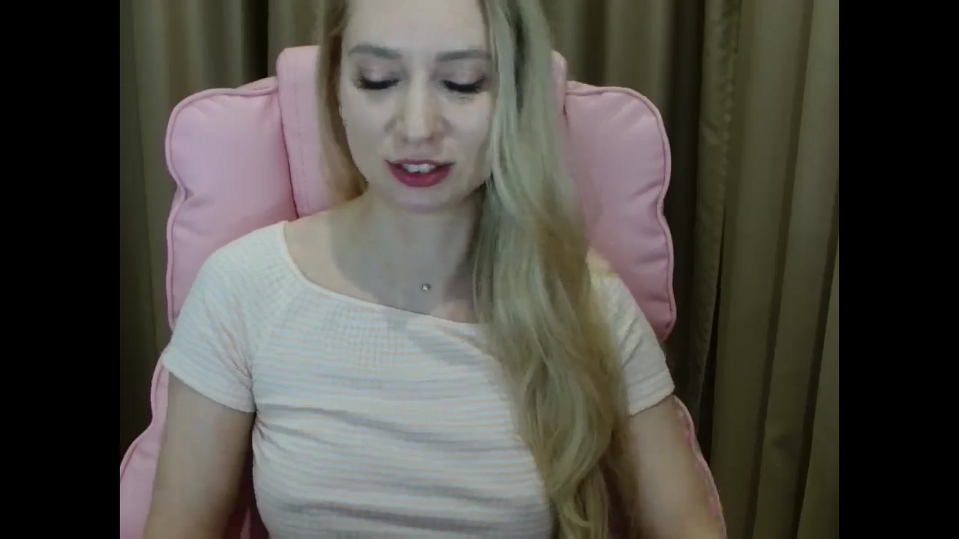 Gallery image thumbnail from Miss_Sylvia's myfreecams stream on, 04/01/2025, 20:26 image 18 of 20