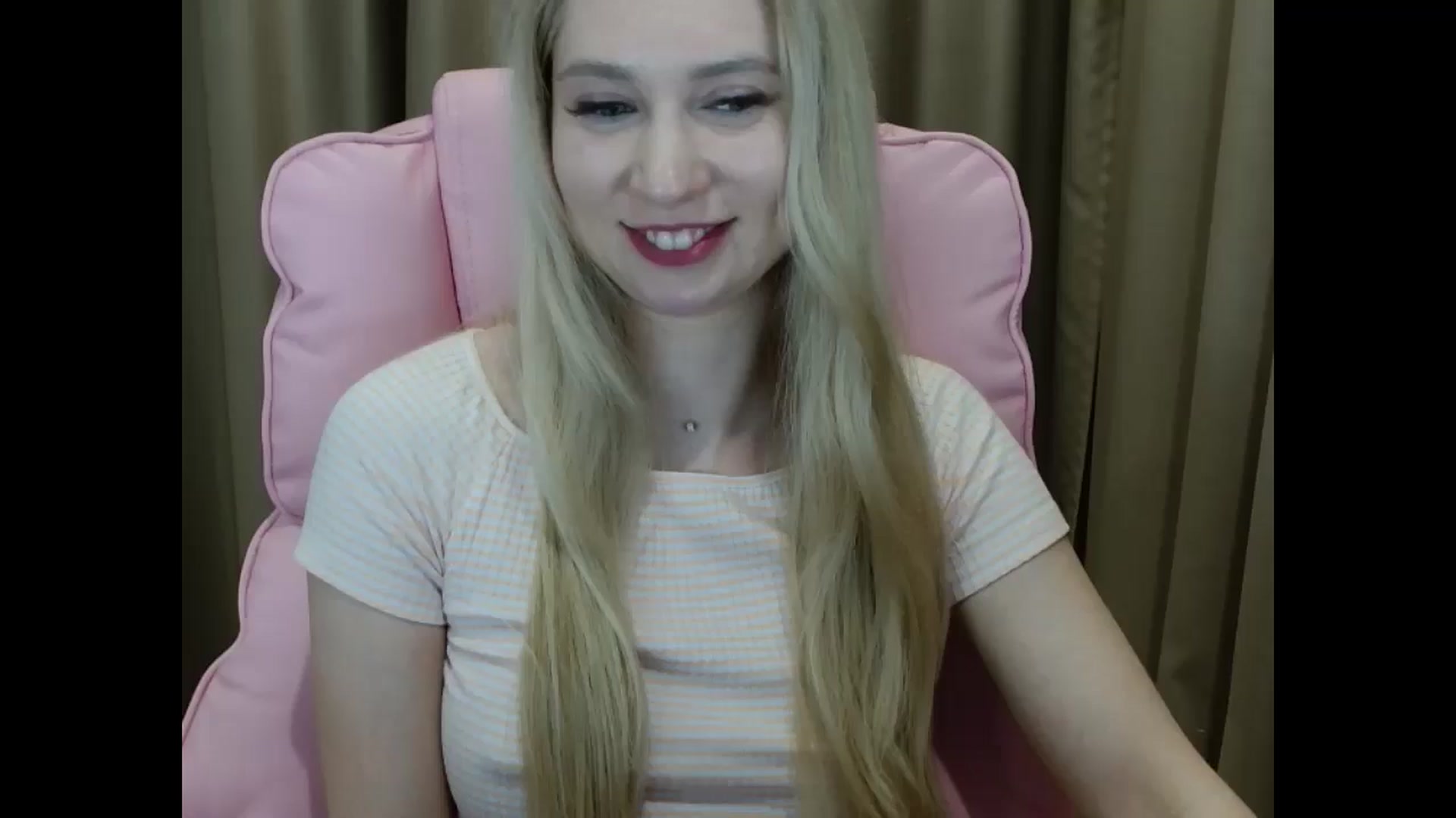 Gallery image thumbnail from Miss_Sylvia's myfreecams stream on, 04/01/2025, 20:26 image 6 of 20