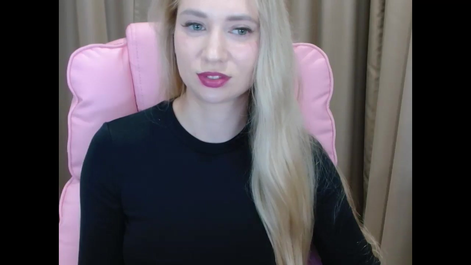 Gallery image thumbnail from Miss_Sylvia's myfreecams stream on, 04/02/2025, 19:38 image 8 of 20