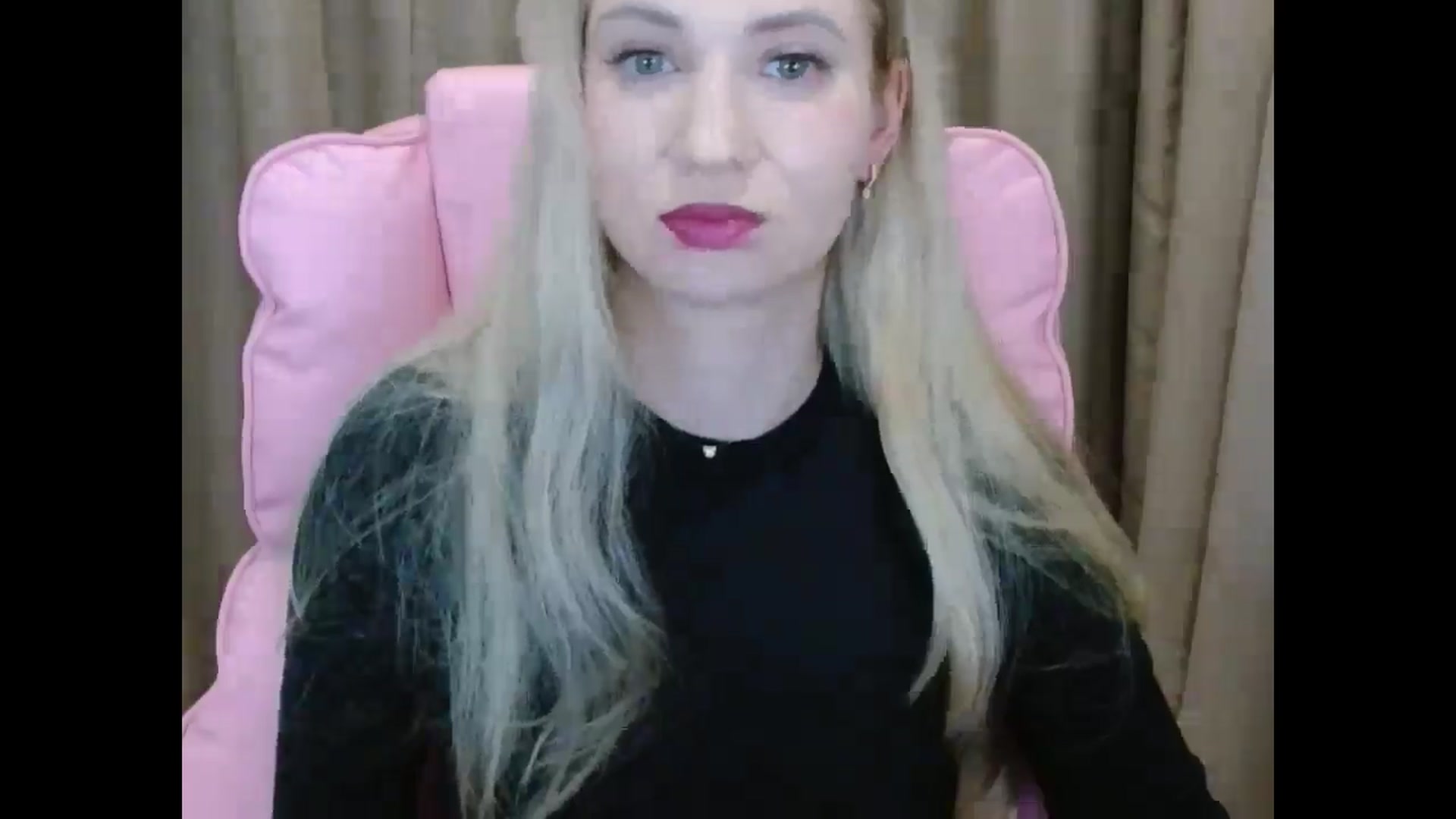 Gallery image thumbnail from Miss_Sylvia's myfreecams stream on, 04/02/2025, 19:38 image 3 of 20