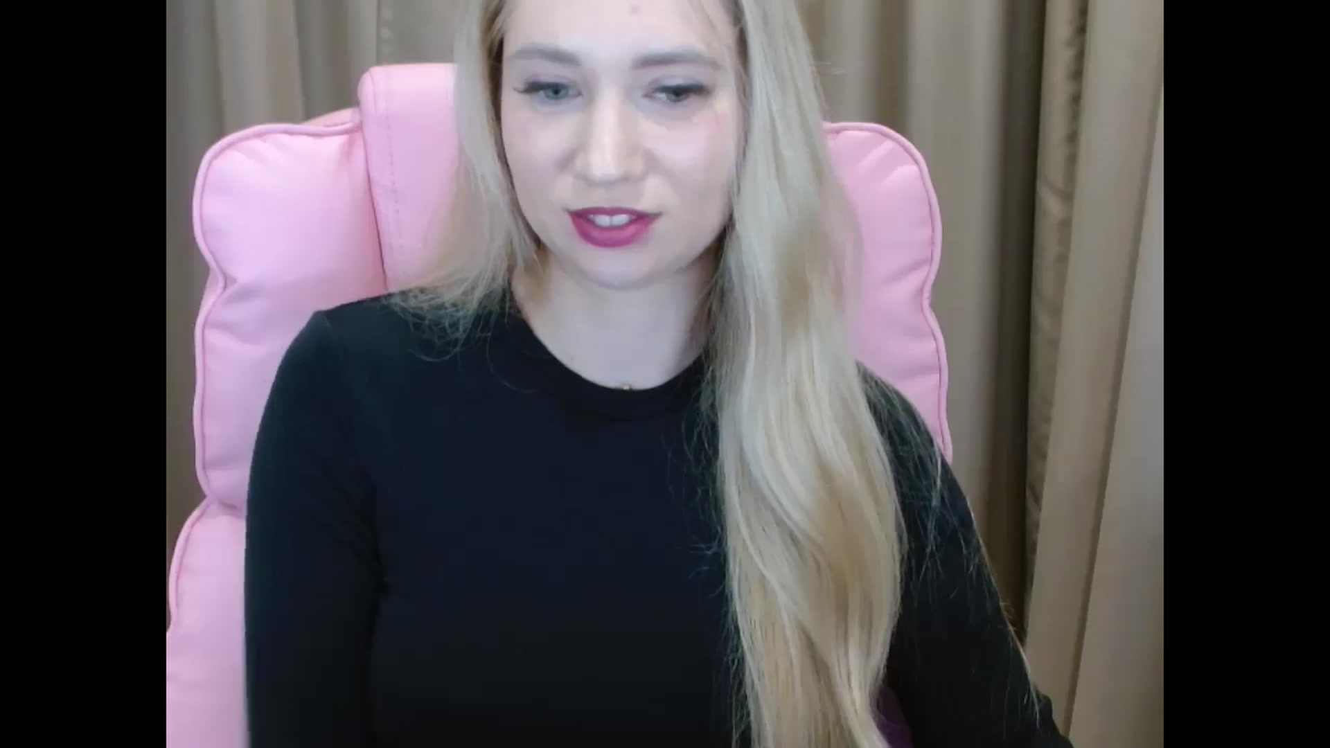 Gallery image thumbnail from Miss_Sylvia's myfreecams stream on, 04/02/2025, 19:38 image 10 of 20