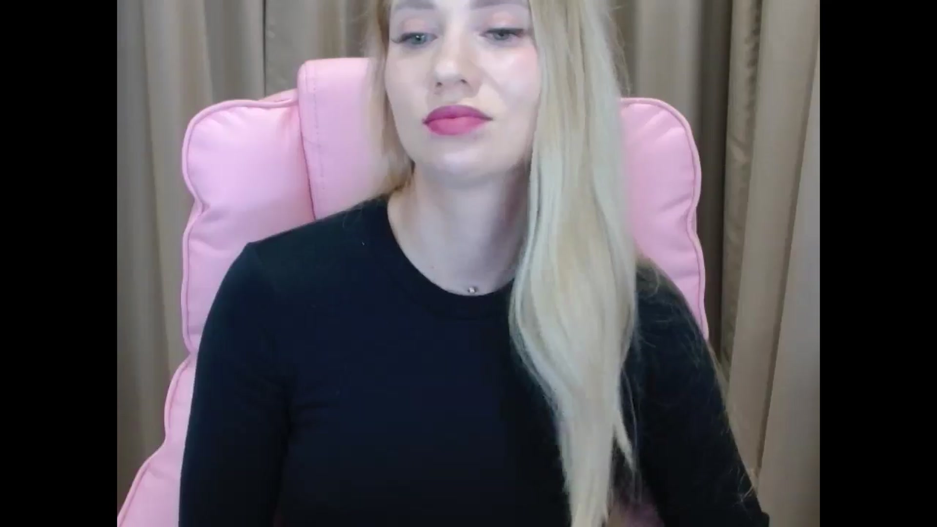 Gallery image thumbnail from Miss_Sylvia's myfreecams stream on, 04/02/2025, 20:57 image 5 of 20
