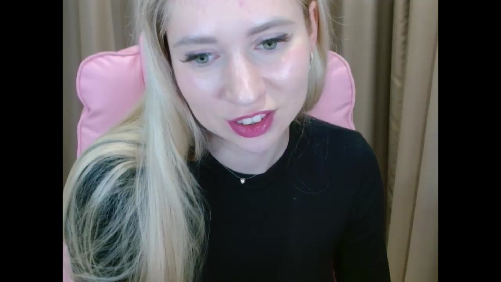 Gallery image thumbnail from Miss_Sylvia's myfreecams stream on, 04/02/2025, 20:57 image 20 of 20