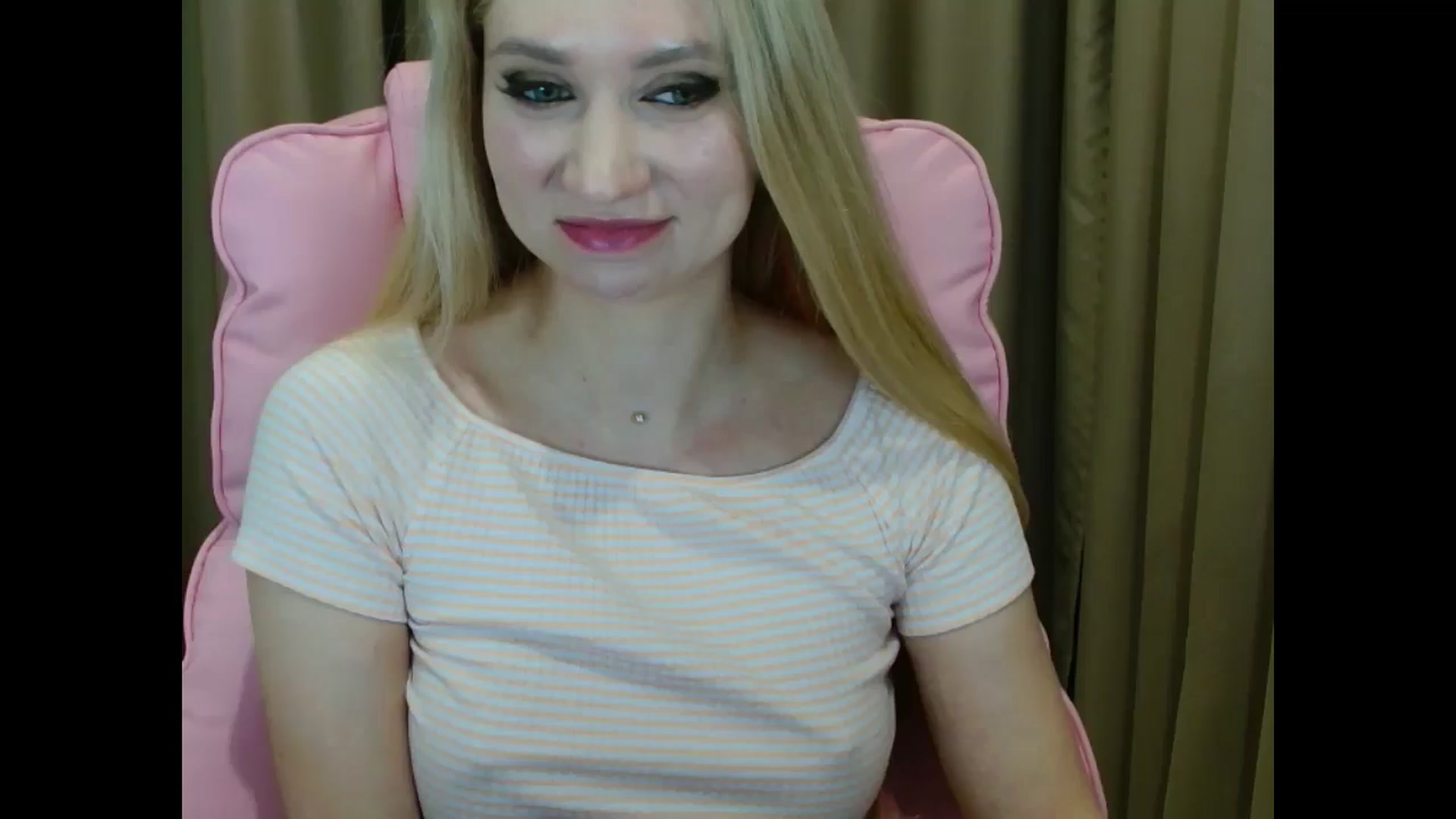 Gallery image thumbnail from Miss_Sylvia's myfreecams stream on, 04/03/2025, 20:53 image 1 of 20