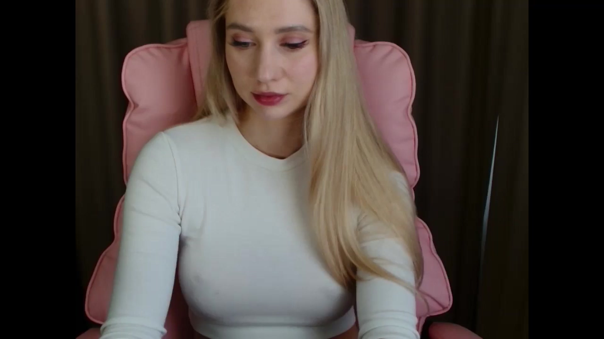 Gallery image thumbnail from Miss_Sylvia's myfreecams stream on, 04/05/2025, 13:21 image 3 of 20