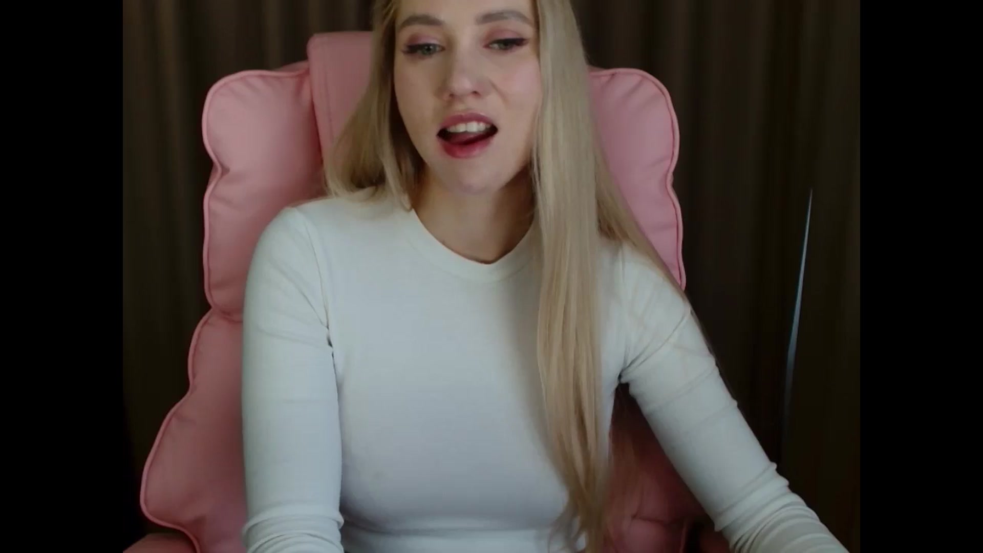 Gallery image thumbnail from Miss_Sylvia's myfreecams stream on, 04/05/2025, 13:21 image 6 of 20