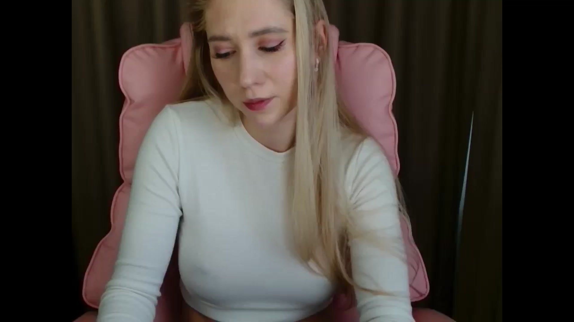 Gallery image thumbnail from Miss_Sylvia's myfreecams stream on, 04/05/2025, 13:37 image 20 of 20