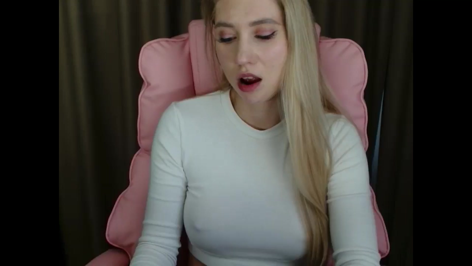 Gallery image thumbnail from Miss_Sylvia's myfreecams stream on, 04/05/2025, 14:50 image 20 of 20