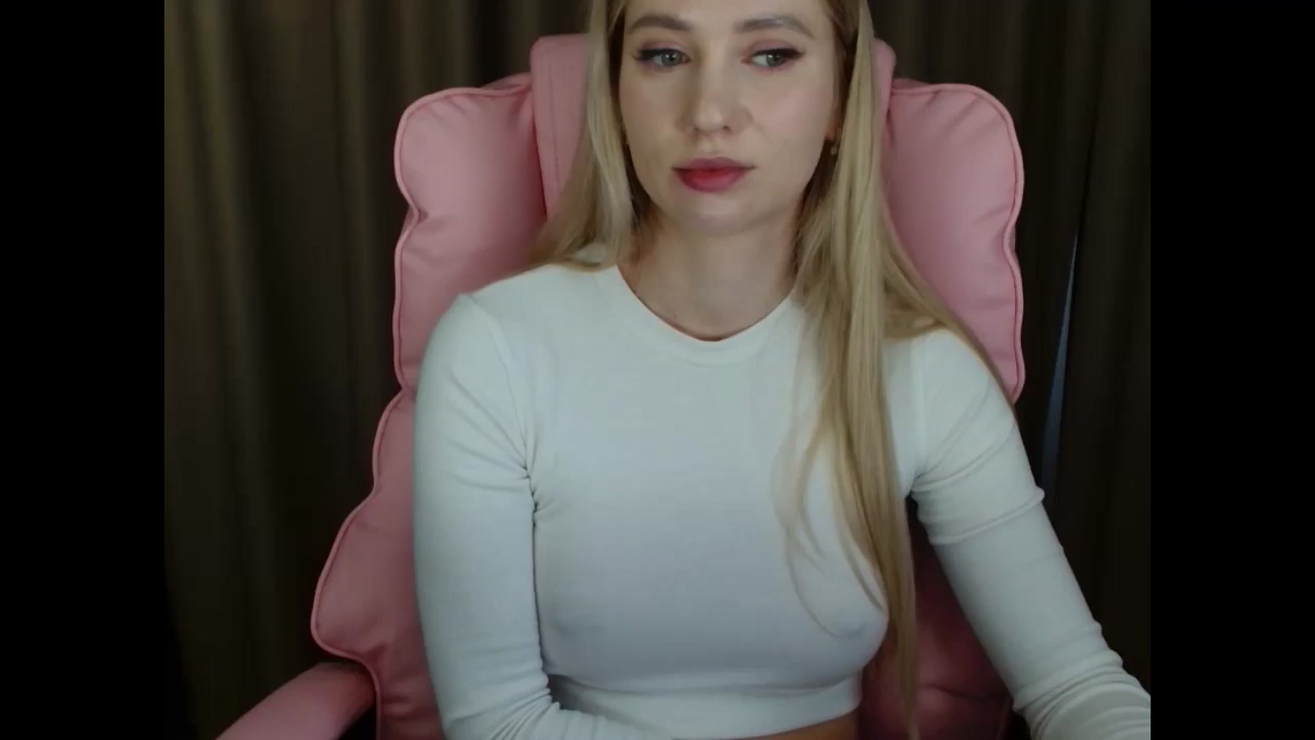 Gallery image thumbnail from Miss_Sylvia's myfreecams stream on, 04/05/2025, 14:50 image 7 of 20