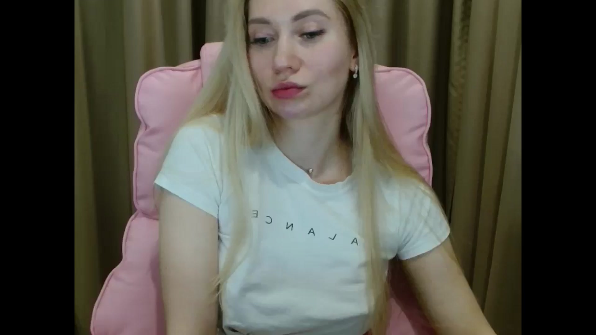Gallery image thumbnail from Miss_Sylvia's myfreecams stream on, 04/06/2025, 17:24 image 20 of 20