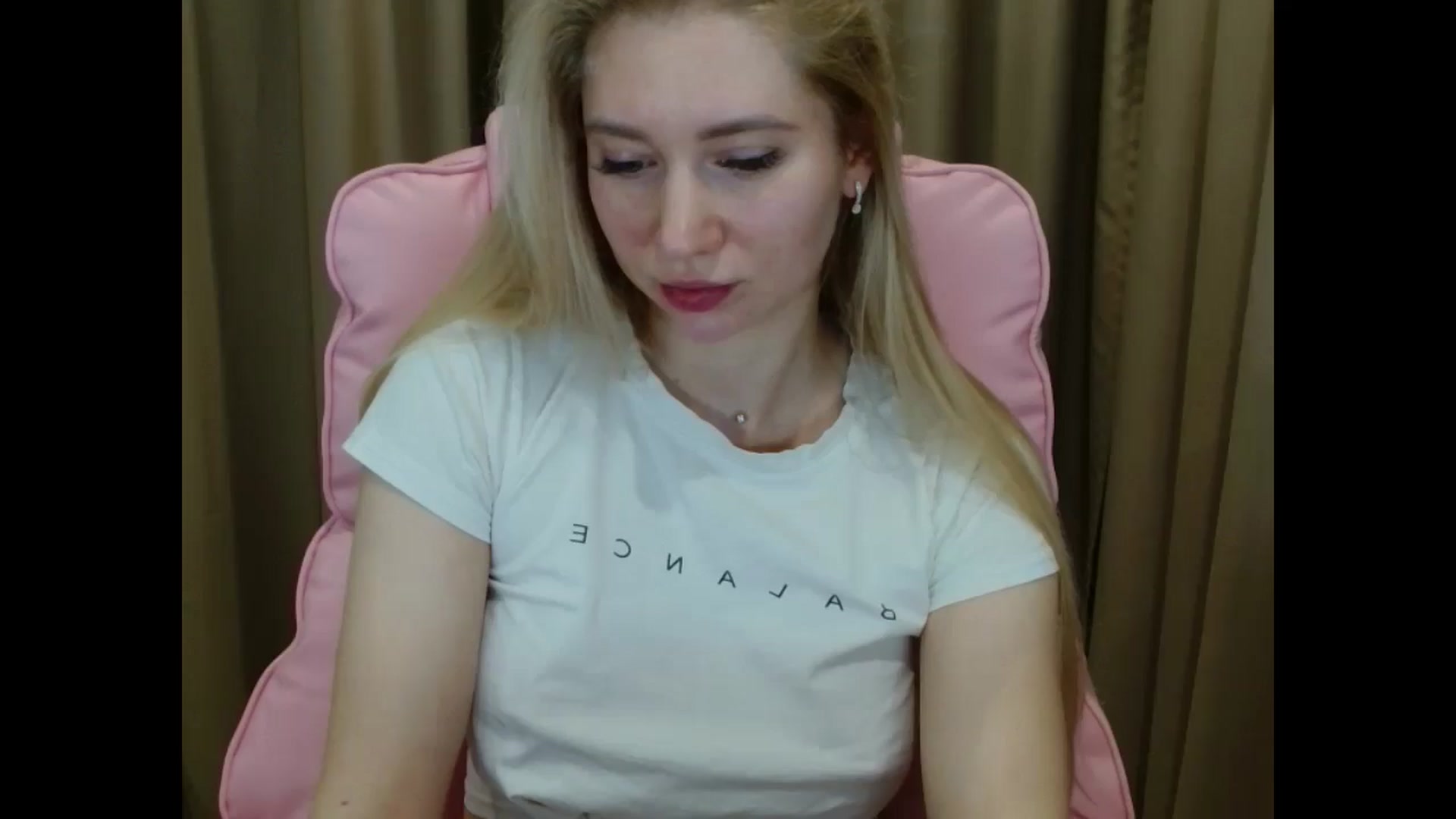 Gallery image thumbnail from Miss_Sylvia's myfreecams stream on, 04/06/2025, 17:24 image 16 of 20