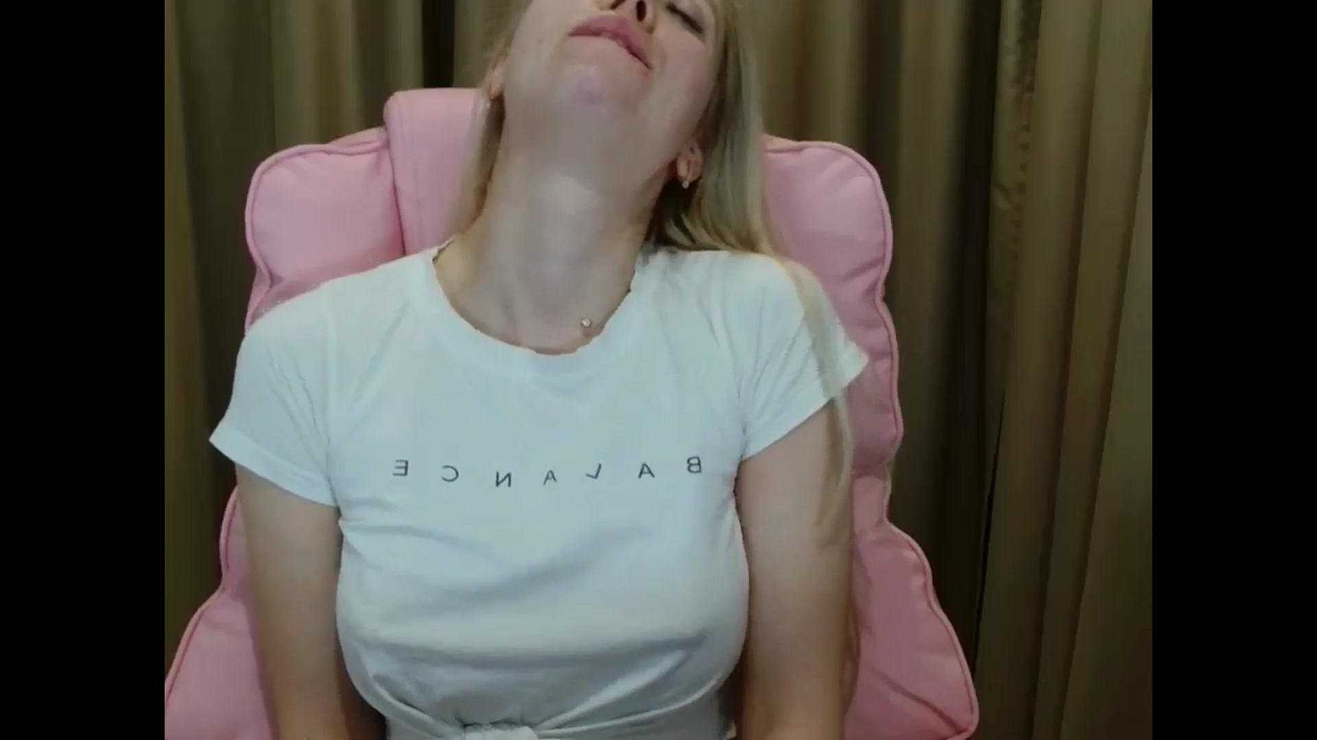 Gallery image thumbnail from Miss_Sylvia's myfreecams stream on, 04/06/2025, 17:24 image 3 of 20