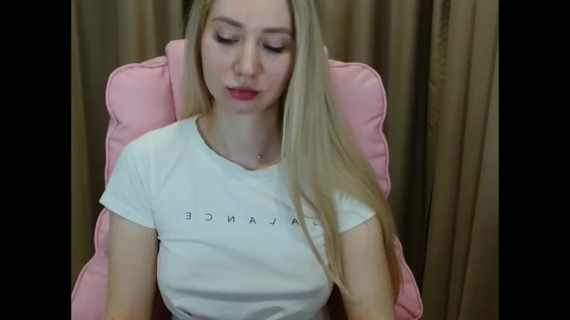 Gallery image thumbnail from Miss_Sylvia's myfreecams stream on, 04/06/2025, 17:24 image 7 of 20