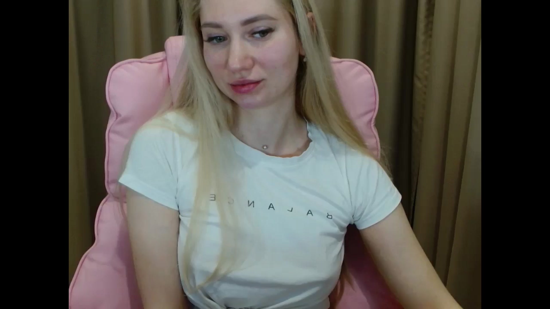 Gallery image thumbnail from Miss_Sylvia's myfreecams stream on, 04/06/2025, 17:24 image 1 of 20