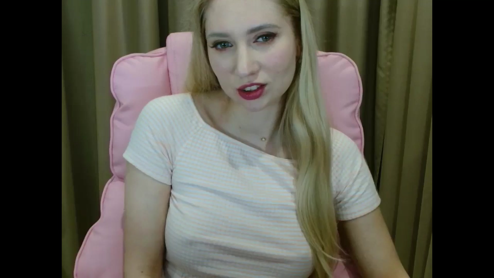 Gallery image thumbnail from Miss_Sylvia's myfreecams stream on, 04/07/2025, 18:18 image 7 of 20