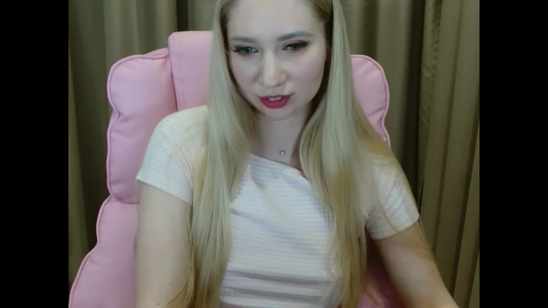 Gallery image thumbnail from Miss_Sylvia's myfreecams stream on, 04/07/2025, 19:16 image 16 of 20