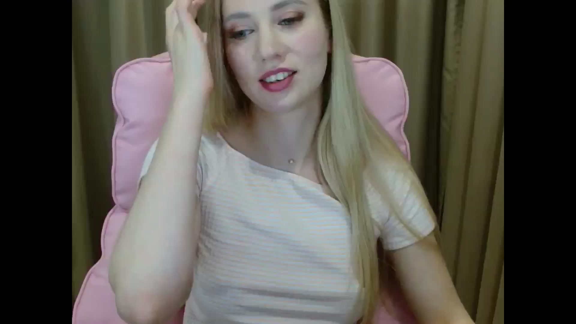 Gallery image thumbnail from Miss_Sylvia's myfreecams stream on, 04/07/2025, 19:16 image 12 of 20