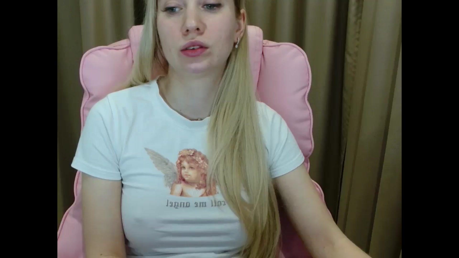 Gallery image thumbnail from Miss_Sylvia's myfreecams stream on, 04/08/2025, 18:35 image 7 of 20