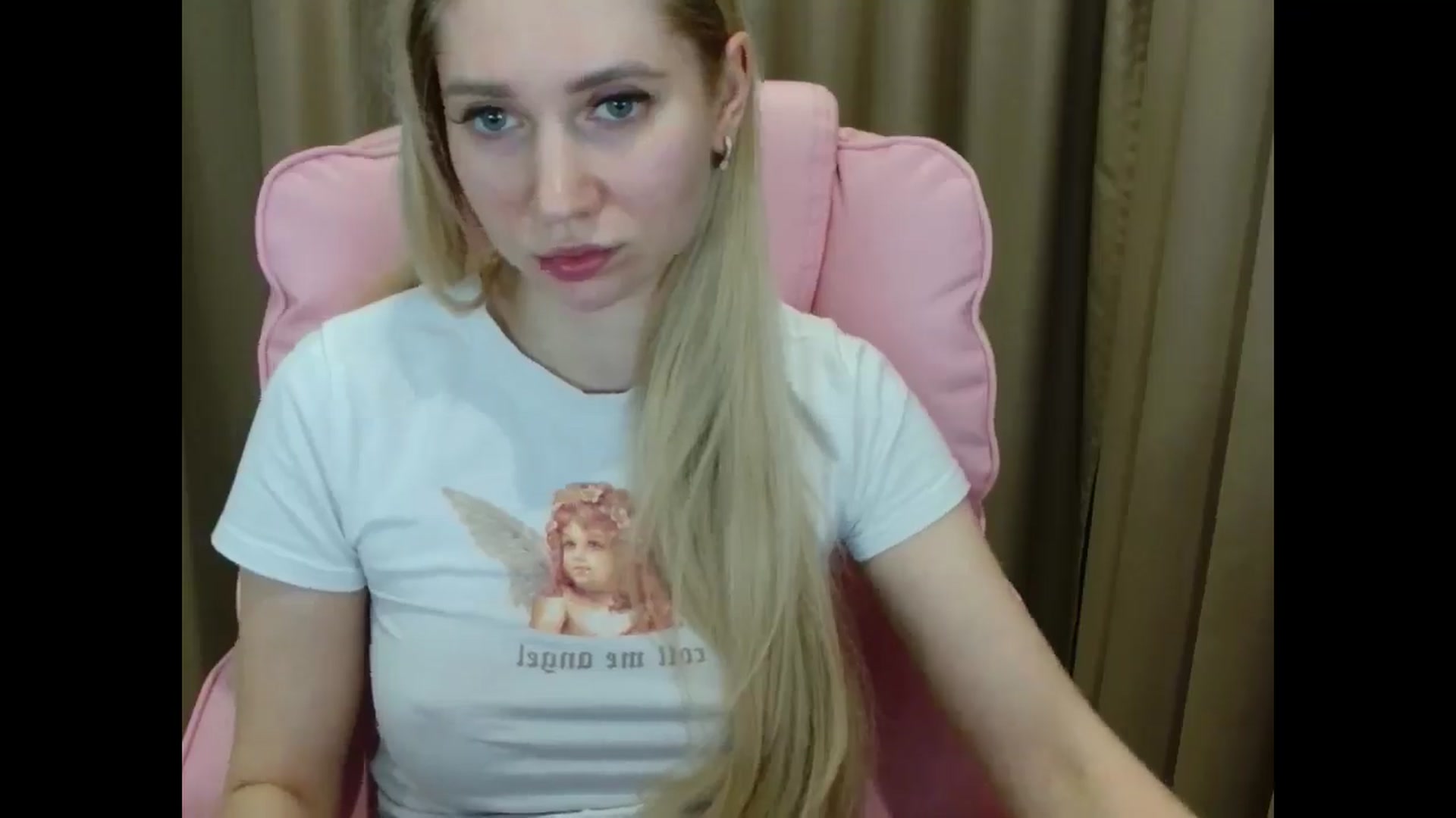 Gallery image thumbnail from Miss_Sylvia's myfreecams stream on, 04/08/2025, 18:35 image 4 of 20