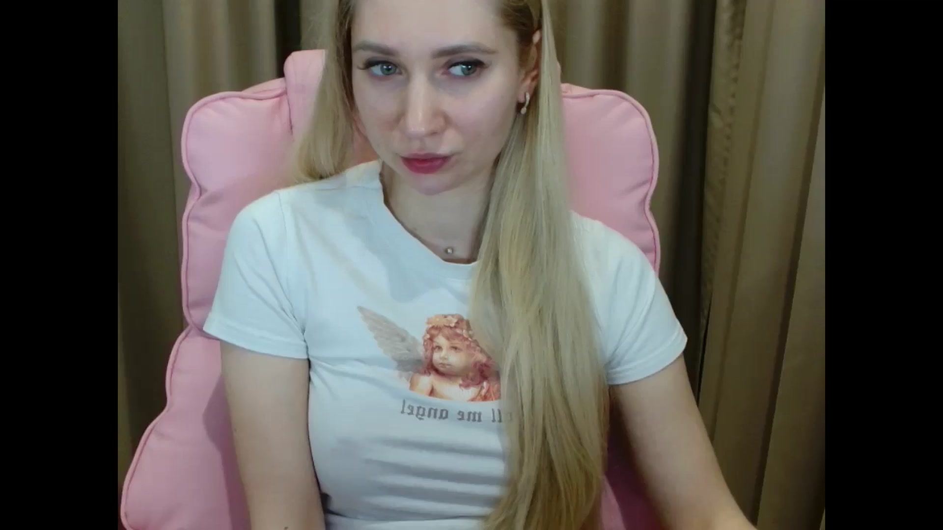 Gallery image thumbnail from Miss_Sylvia's myfreecams stream on, 04/08/2025, 18:35 image 18 of 20