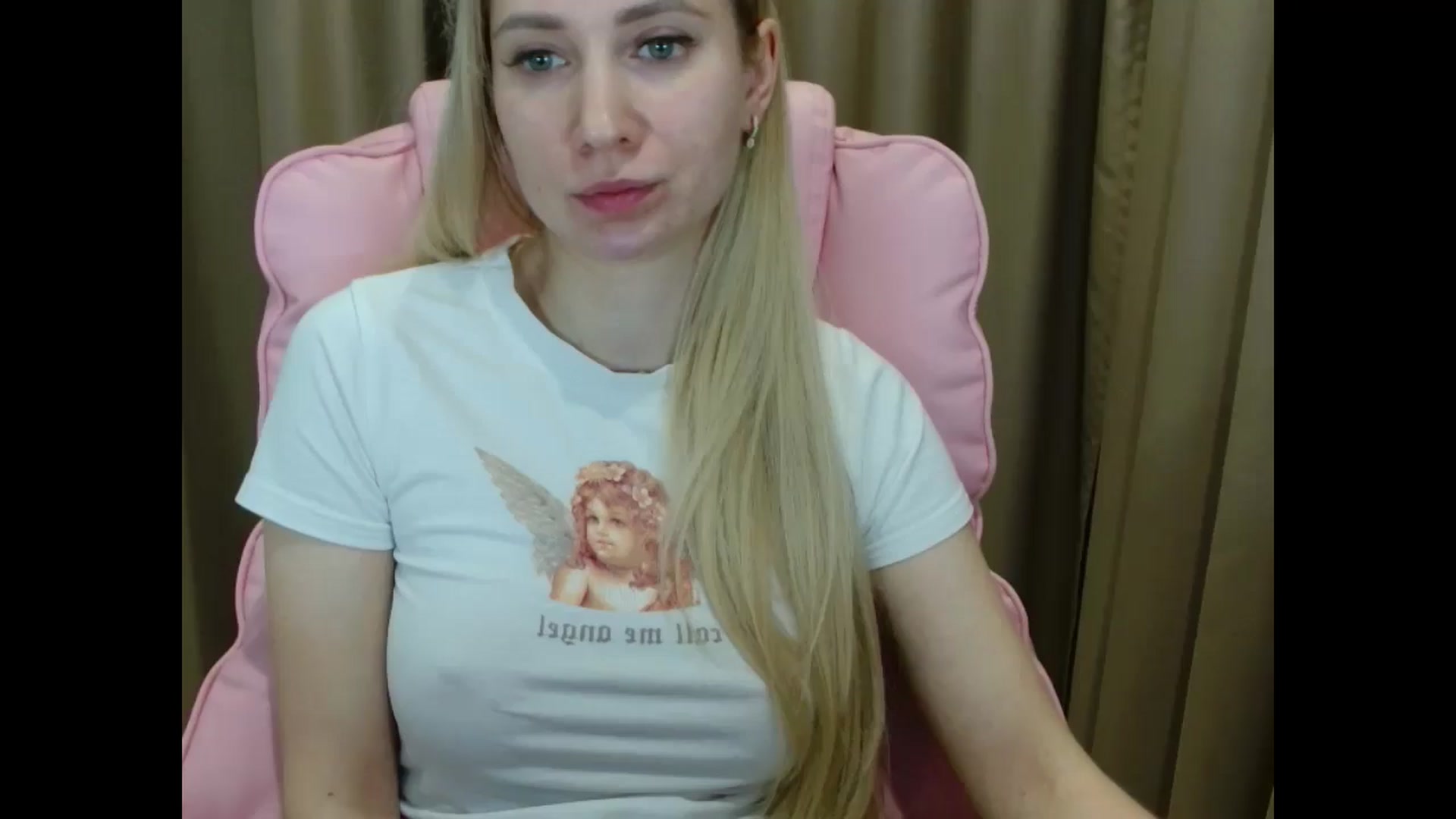 Gallery image thumbnail from Miss_Sylvia's myfreecams stream on, 04/08/2025, 18:35 image 8 of 20