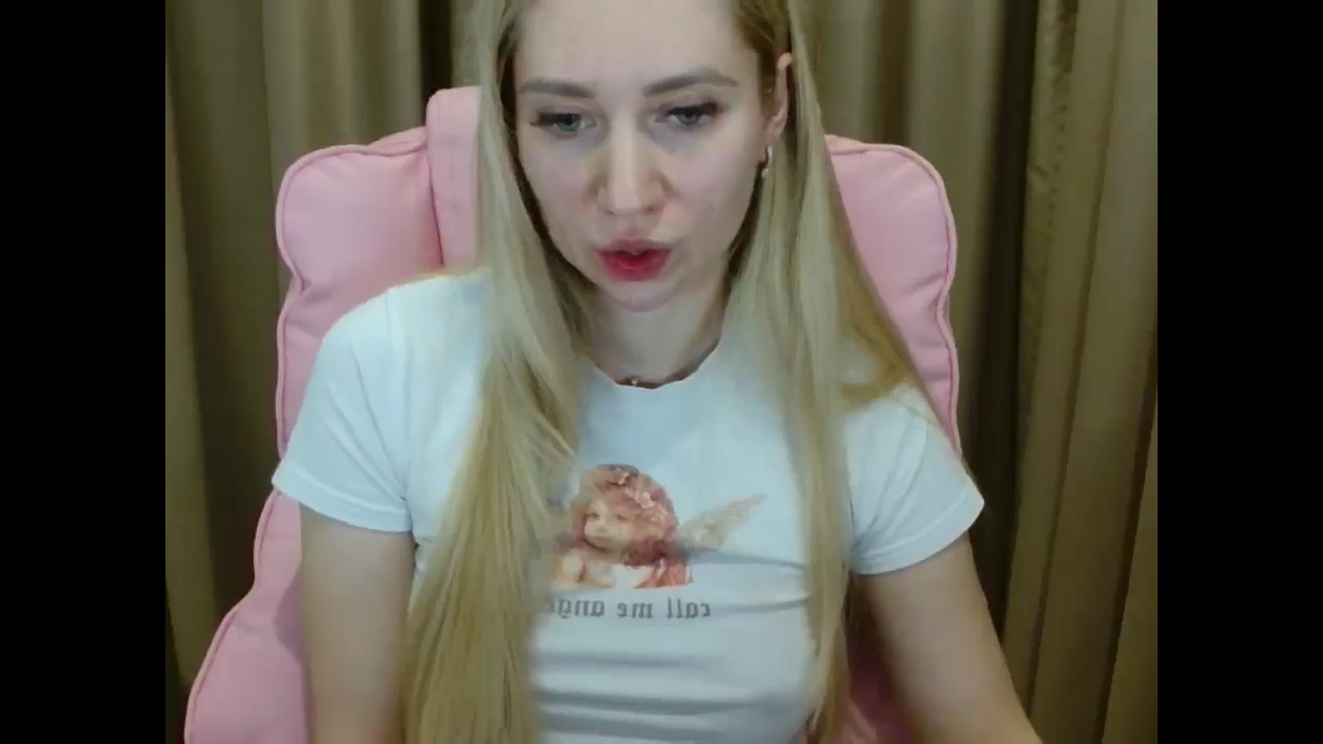 Gallery image thumbnail from Miss_Sylvia's myfreecams stream on, 04/08/2025, 19:17 image 15 of 20