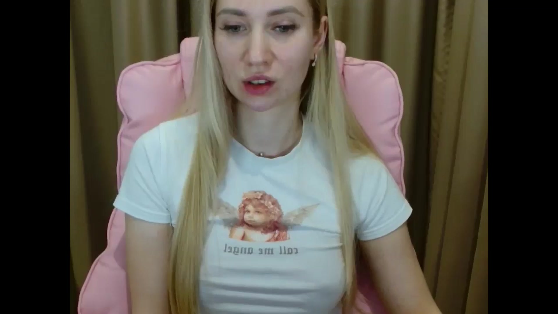 Gallery image thumbnail from Miss_Sylvia's myfreecams stream on, 04/08/2025, 19:17 image 9 of 20