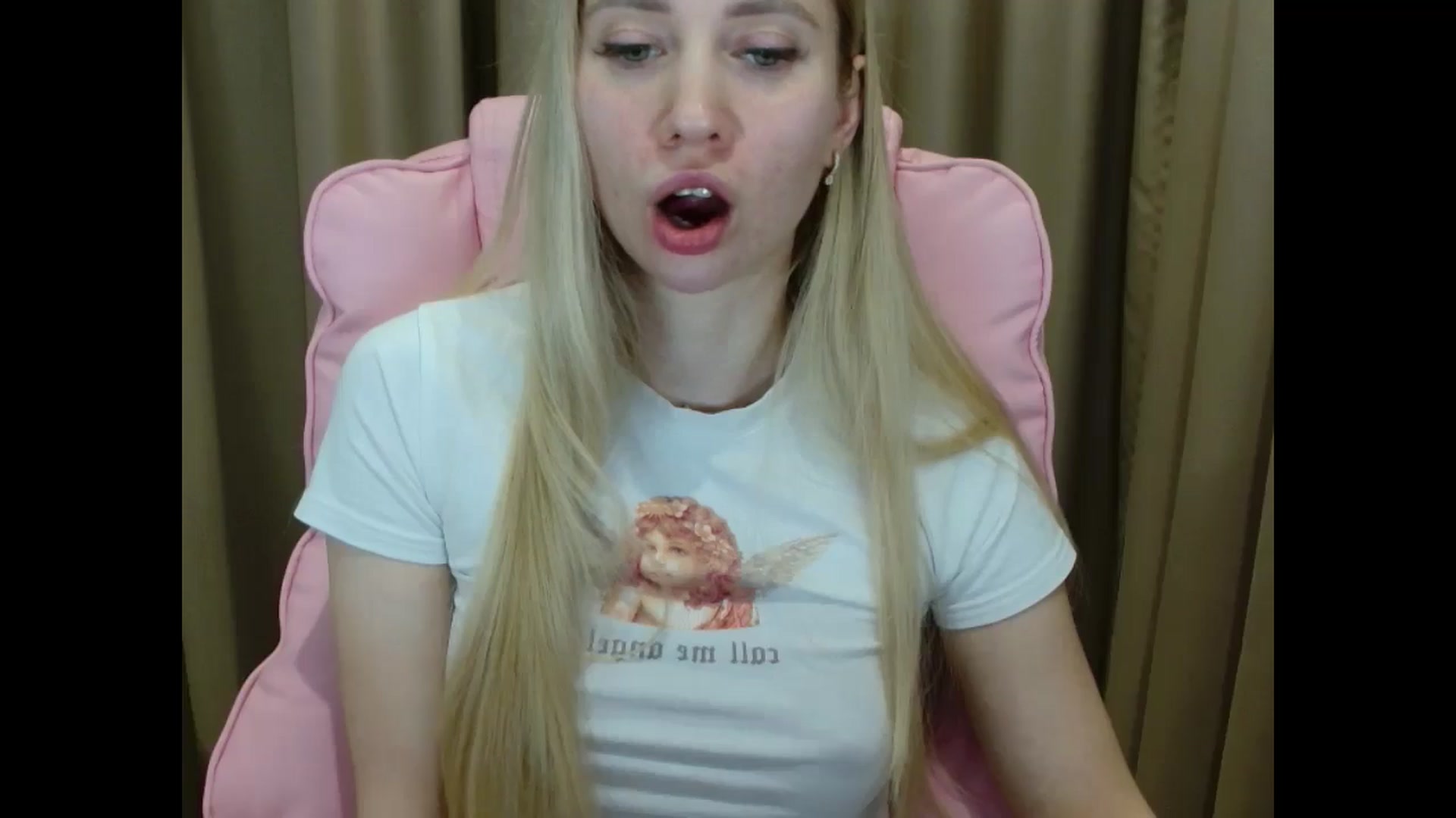 Gallery image thumbnail from Miss_Sylvia's myfreecams stream on, 04/08/2025, 19:17 image 17 of 20