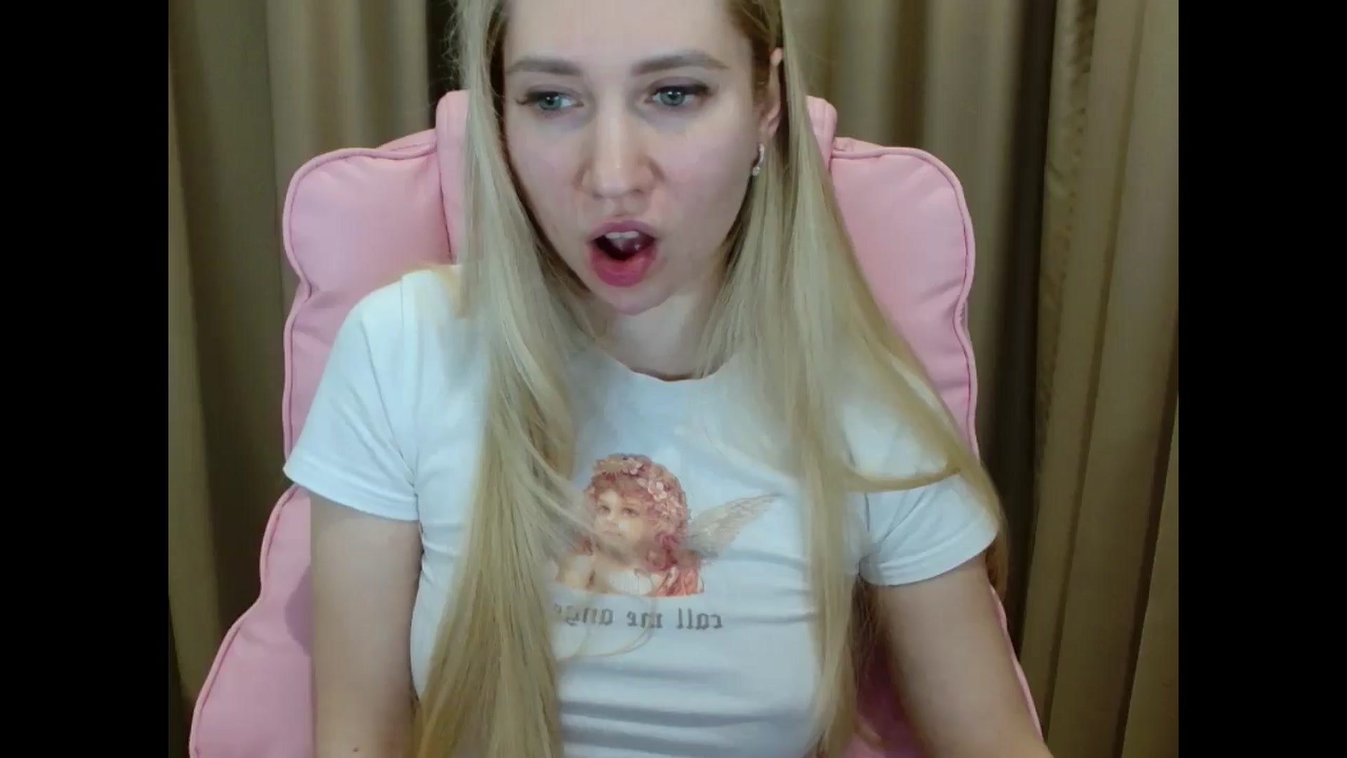 Gallery image thumbnail from Miss_Sylvia's myfreecams stream on, 04/08/2025, 19:17 image 20 of 20