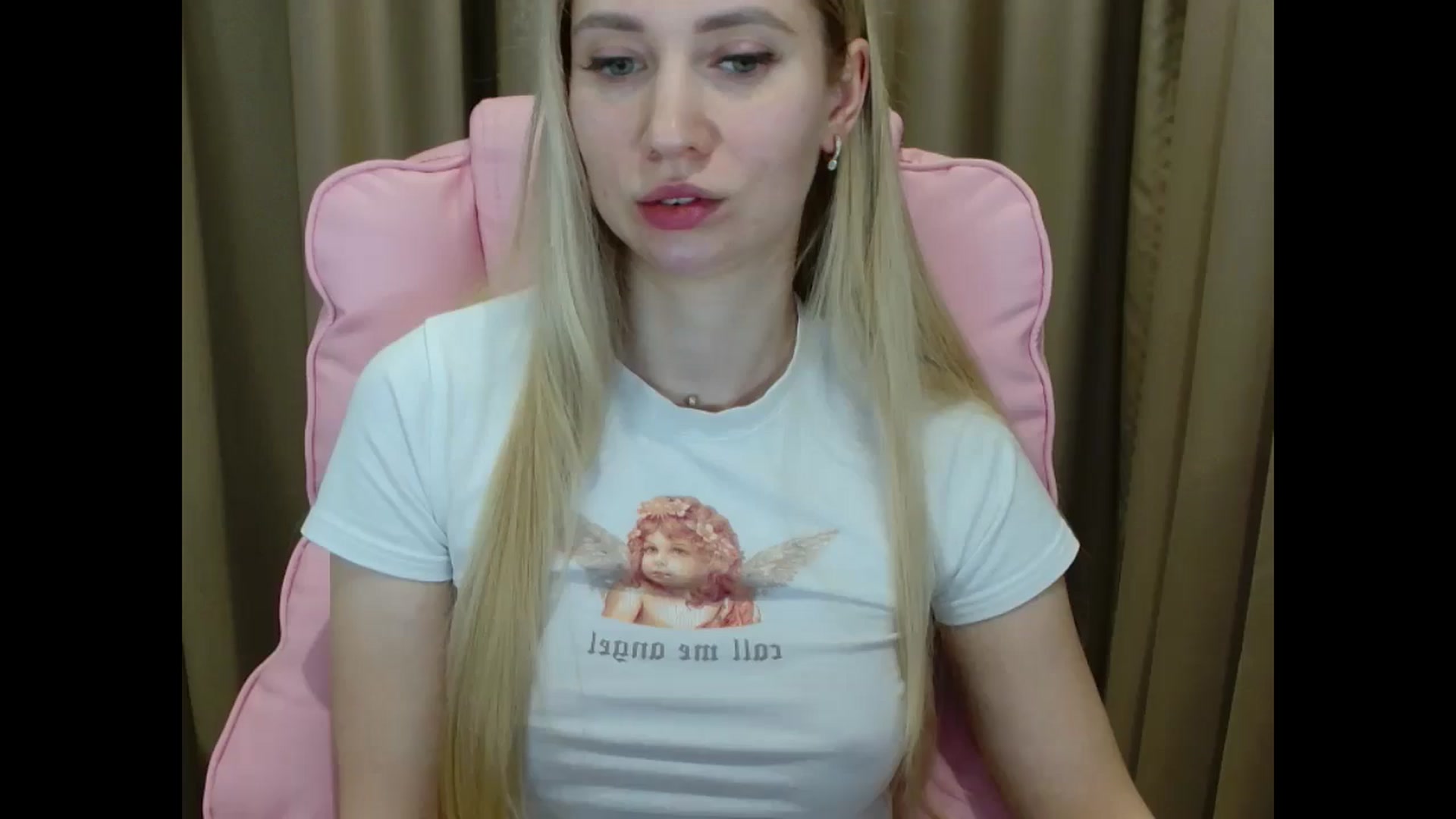 Gallery image thumbnail from Miss_Sylvia's myfreecams stream on, 04/08/2025, 19:17 image 10 of 20