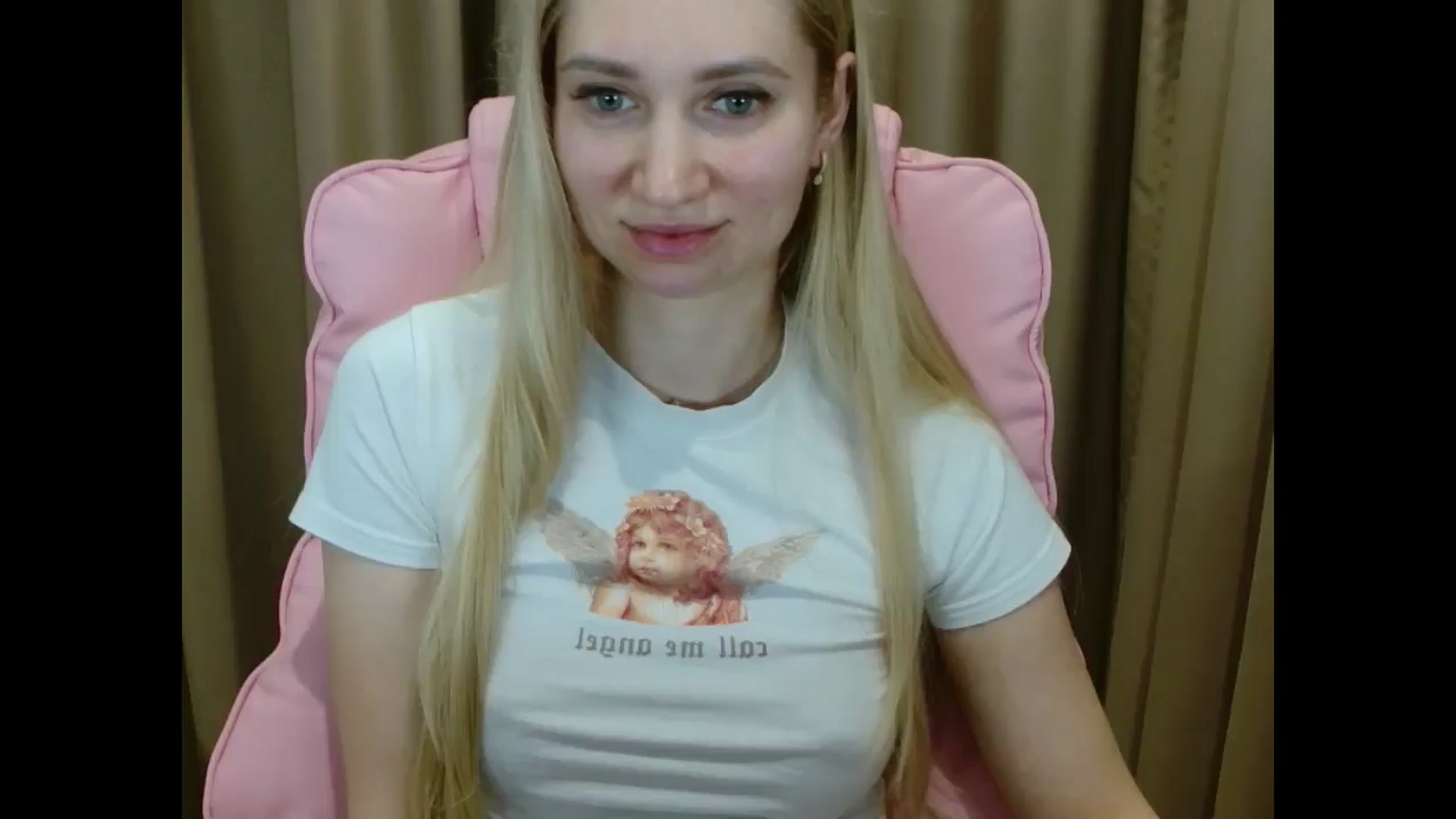 Gallery image thumbnail from Miss_Sylvia's myfreecams stream on, 04/08/2025, 19:17 image 5 of 20